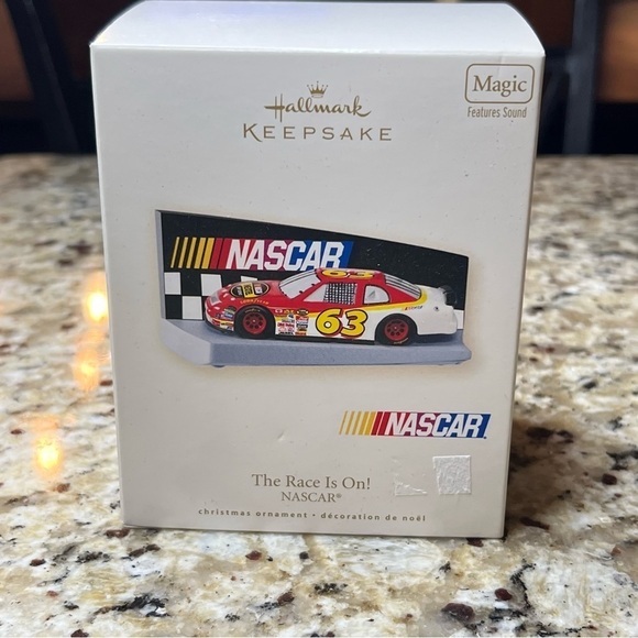 Nascar Hallmark Ornament THE RACE IS ON Magic- Has Sound - Includes Batteries - Picture 1 of 8